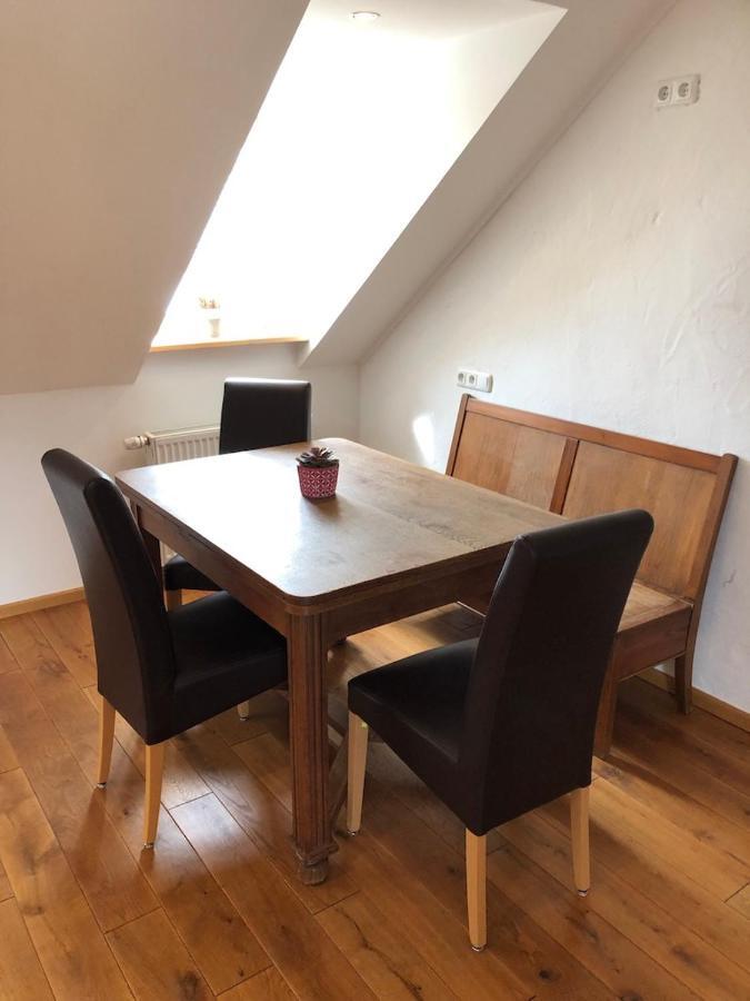 Ferienwohnung In Historischem Bauernhaus In Der Eifel Mettendorf Екстериор снимка